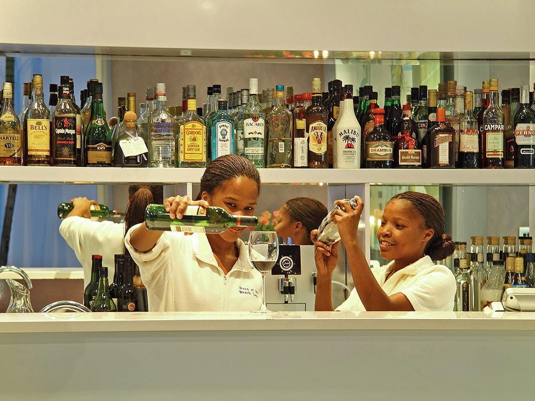 Days At Sea Beach Lodge Trafalgar Luaran gambar