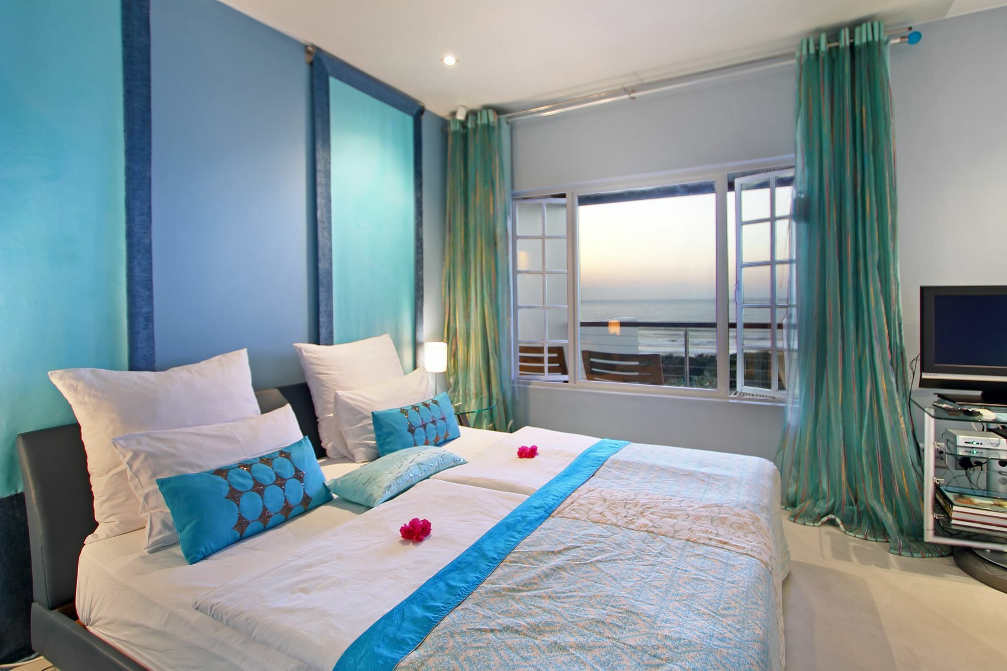 Days At Sea Beach Lodge Trafalgar Luaran gambar